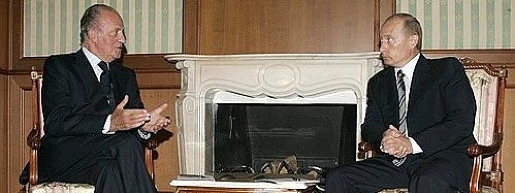 Juan Carlos y Putin, 24 de agosto de 2006, en Sochi antes de la cacería.