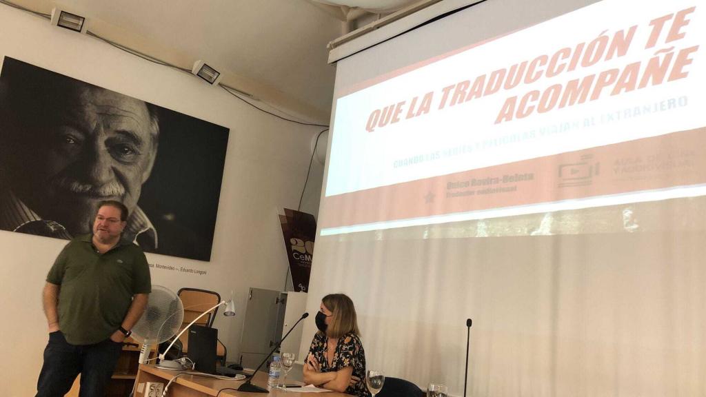 Quico Rovira-Beleta y Carla Botella, durante el encuentro en la UA.