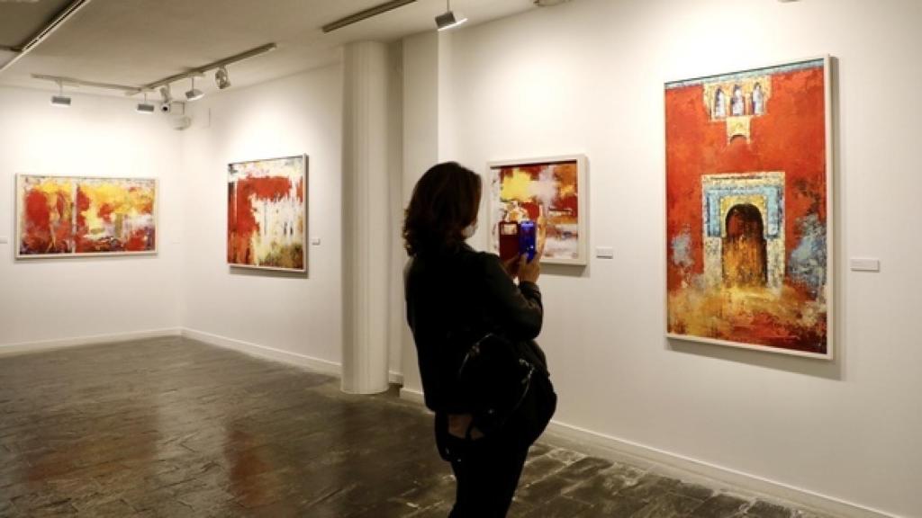 La exposición se puede visitar en la sala de La Salina hasta el próximo 24 de octubre