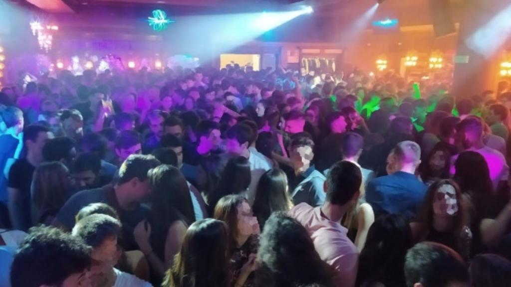 Imagen de archivo del interior de una discoteca