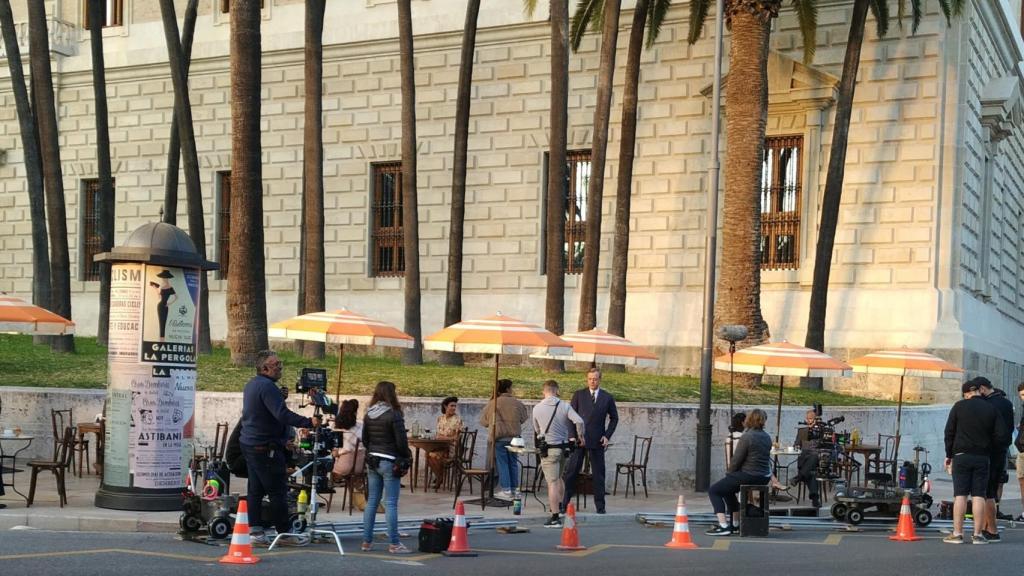 Cualquier lugar de Málaga es susceptible de convertirse en un escenario para las gentes del cine.