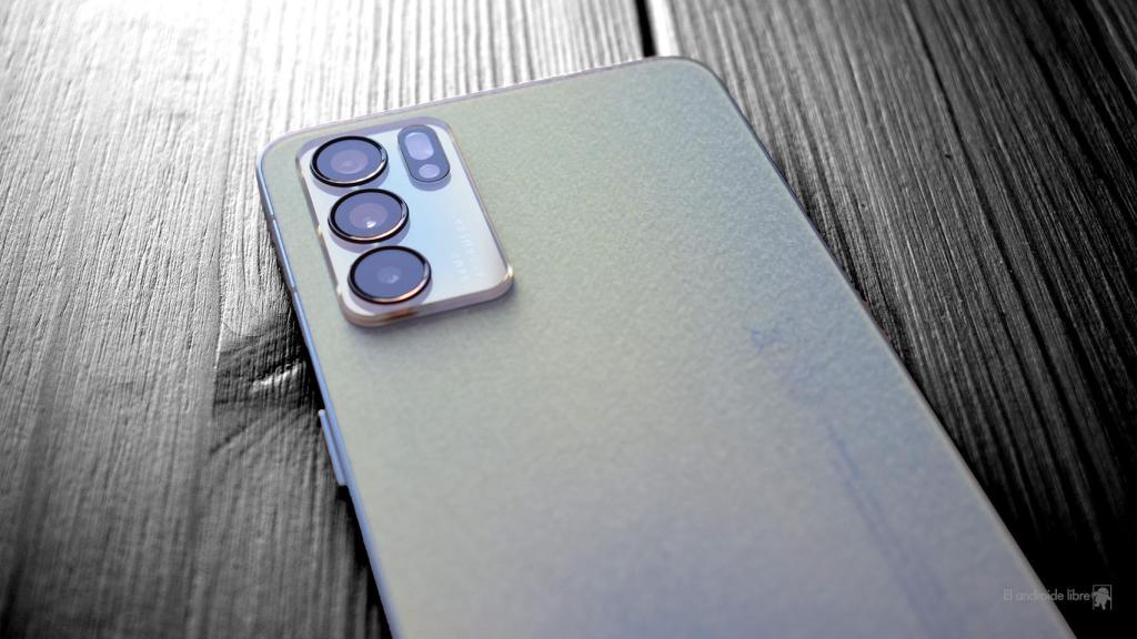 Así es el OPPO Reno6 5G que pasamos por el análisis