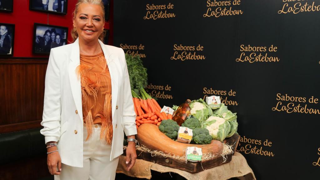 Belén Esteban ha presentado las patatas fritas y las cremas de verduras de Sabores de la Esteban.