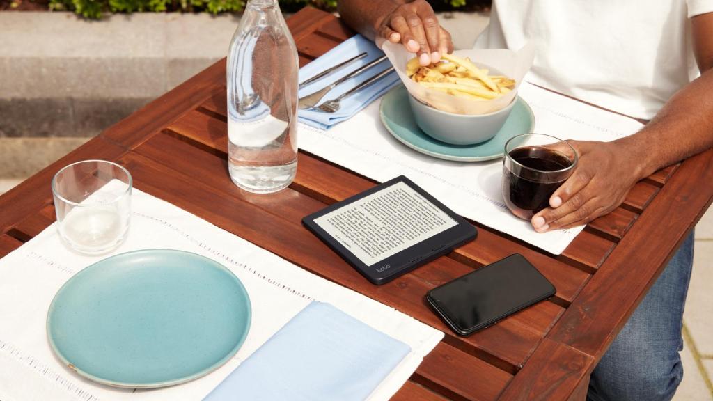 EMBARGO KOBO LIBRA 2.jpg