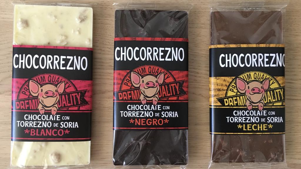 Tres modalidades de Chocorrezno: blanco, negro y con leche.