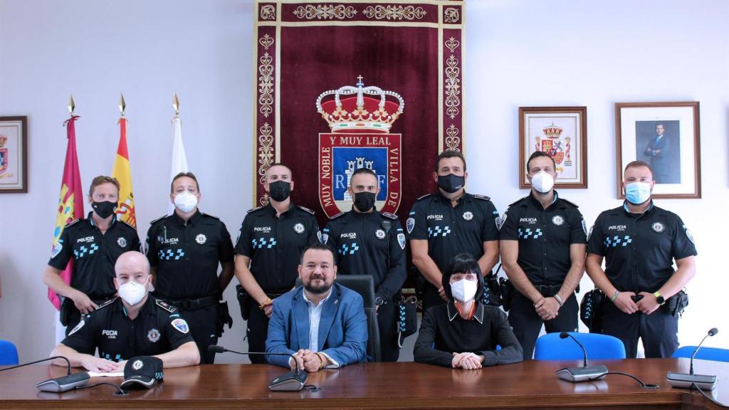 Amores quiere dar una vuelta de tuerca a la policía de La Roda: más agentes y nueva comisaría