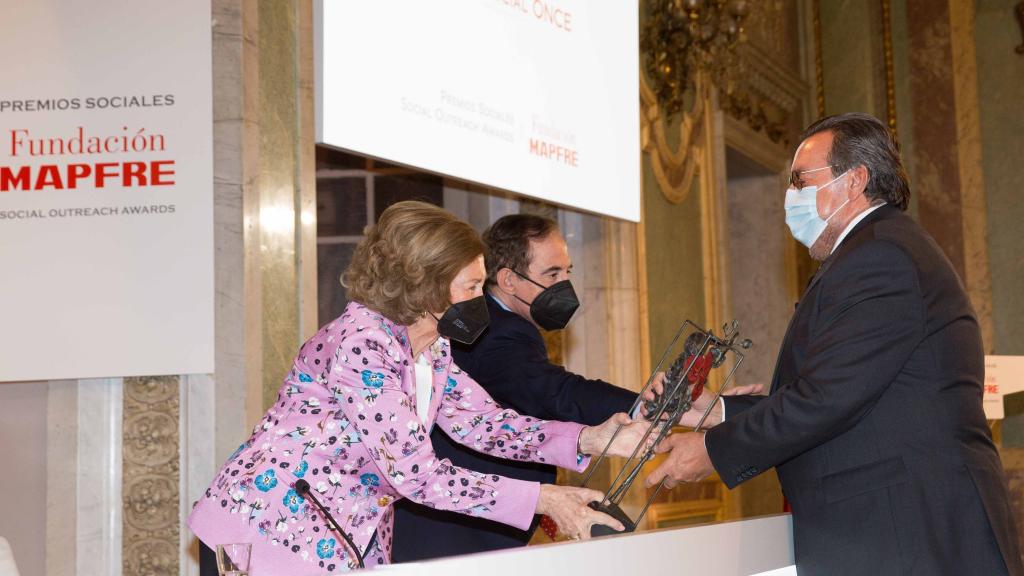 El Grupo Social ONCE con el Premio a la Mejor Entidad por su Trayectoria Social.