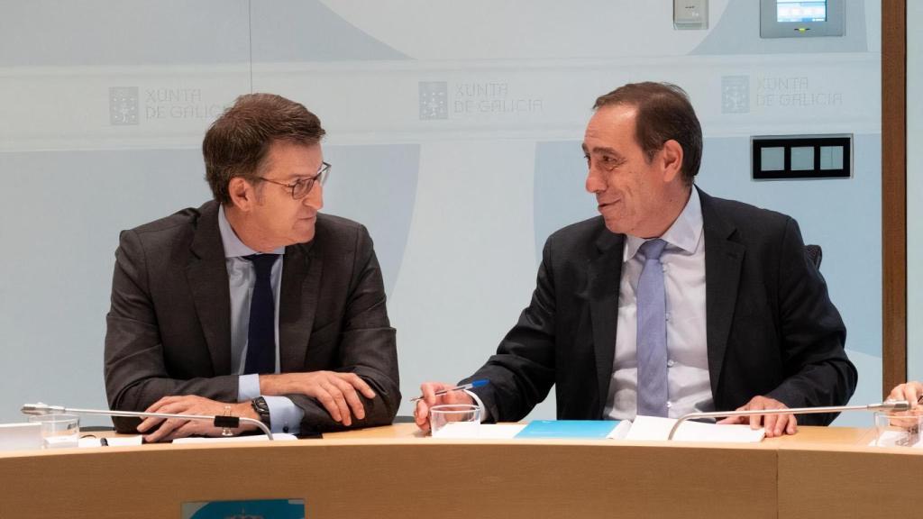 Fotografía publicada por Feijóo que acompaña al mensaje en su Twitter