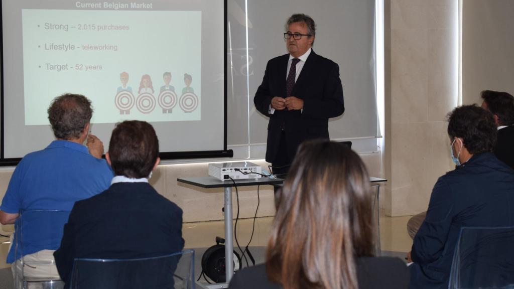 El secretario general de Provia, Jesualdo Ros, en el encuentro con periodistas.