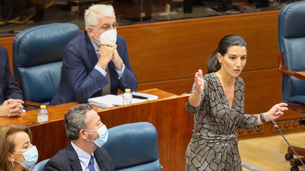 La portavoz de Vox en la Asamblea de Madrid, Rocío Monasterio, interviene en el pleno de este jueves.