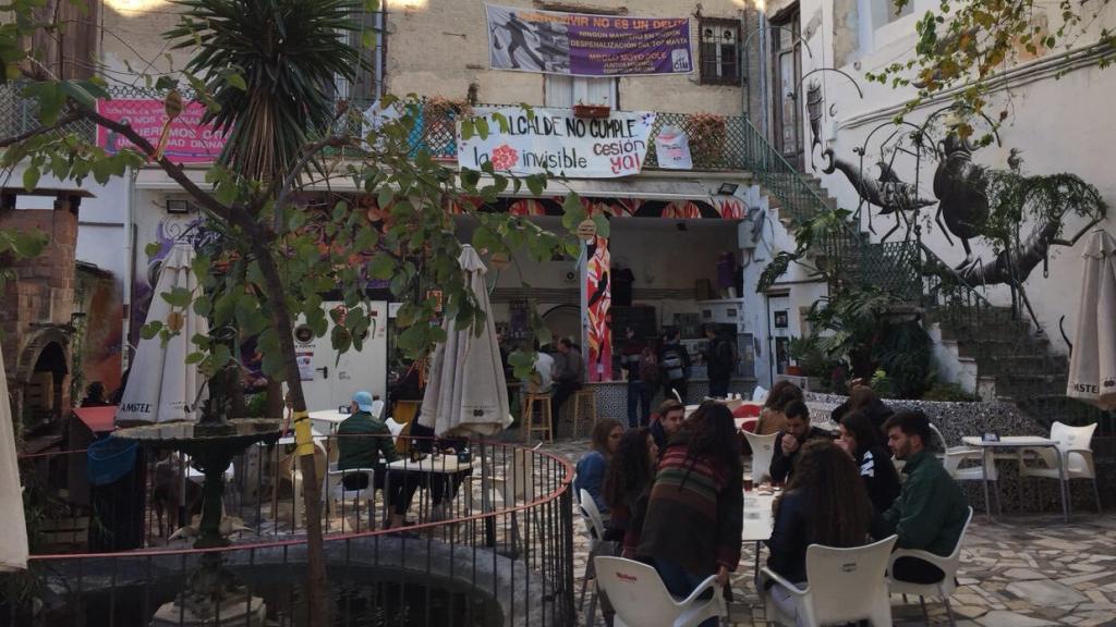 Imagen de archivo del patio de la Casa Invisible, en Málaga.