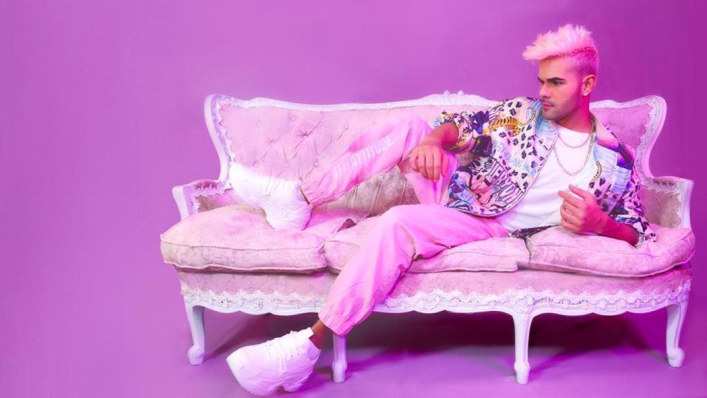 Enrique Bernabéu, es un divulgador que trabaja en redes sociales como Tiktok la inclusión.