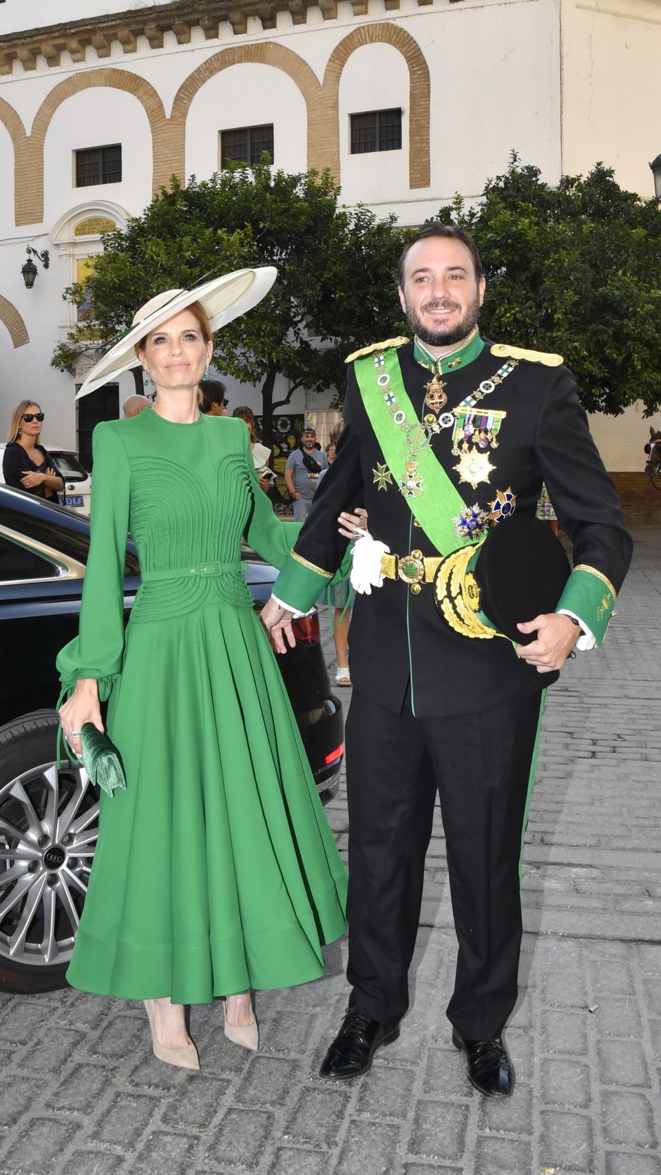 Olivia de Borbón junto a su hermano, Francisco de Borbón.