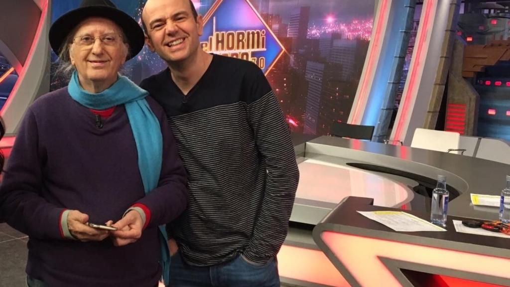 Juan Tamariz junto a Jandro.