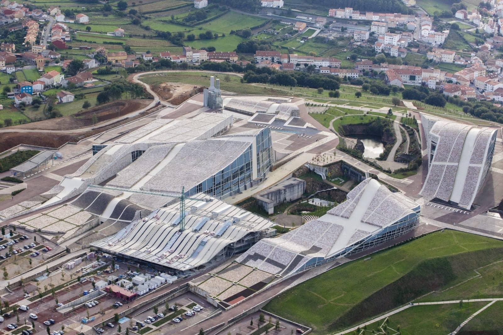 El Edificio Fontán durante su construcción (22…PS).