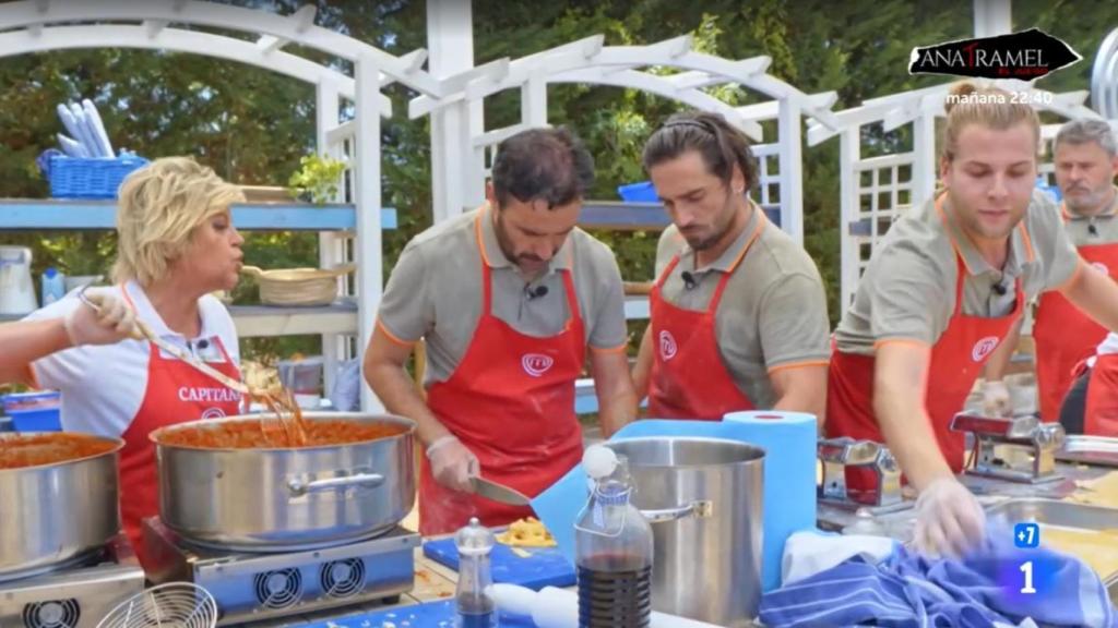 La pelea entre David Bustamante y Eduardo Navarrete este lunes.