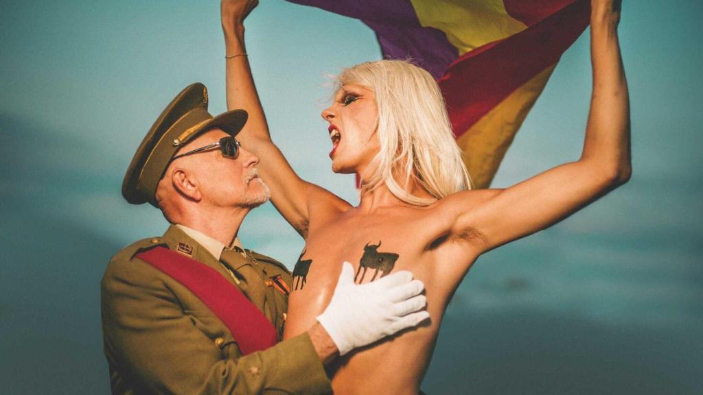 El transgresor y polémico video de Samantha Hudson: “Por España, Paco, me pones  bellaco”