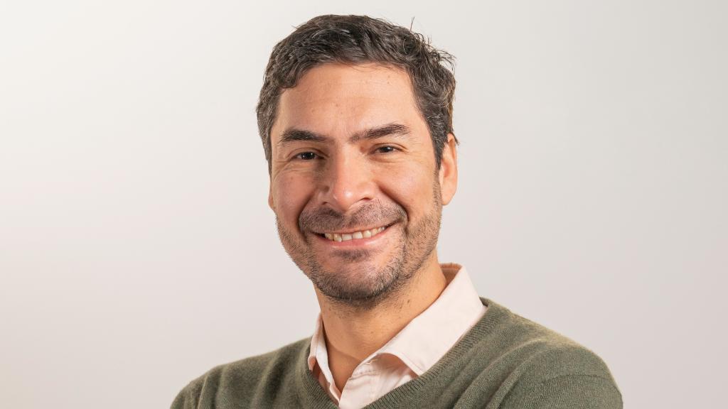 Martín Claure es el CEO de la startup Aprende.