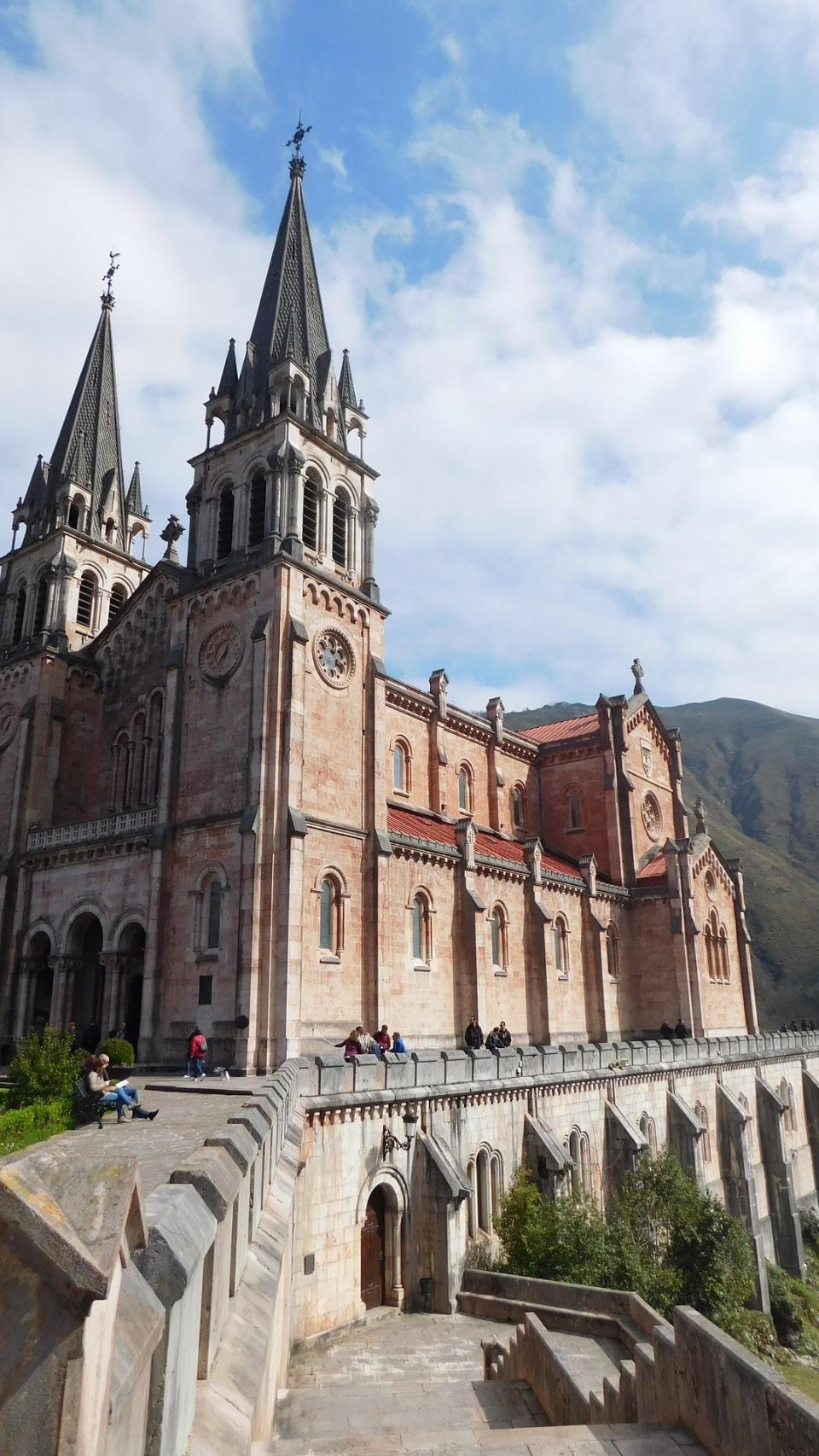 Catedral de Covadonga