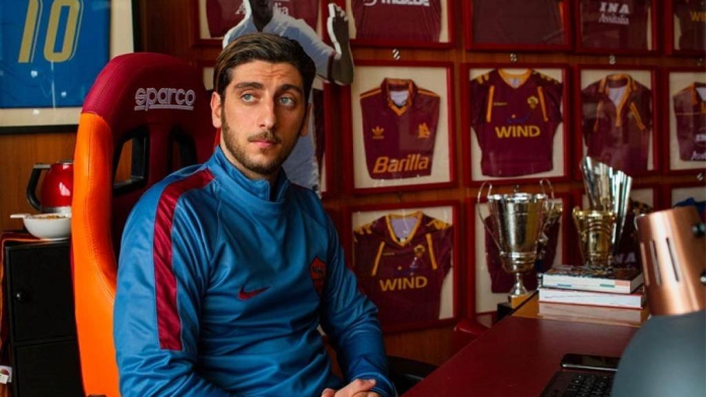 Pietro Castellito encarna la agonía del 'capitano' ante el adiós al fútbol.