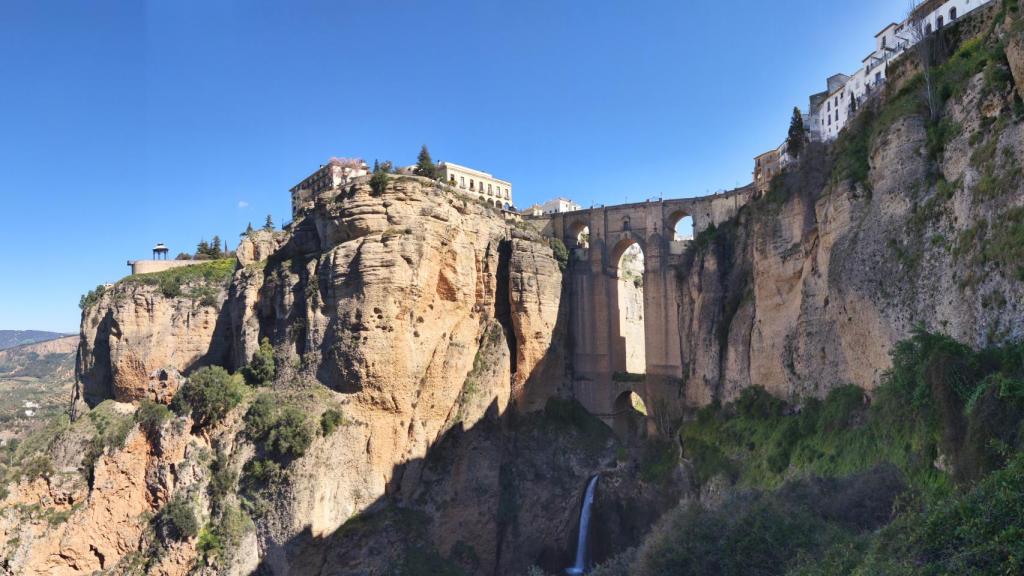 El Parador de Ronda se ubica en un lugar privilegiado como pocos en la provincia