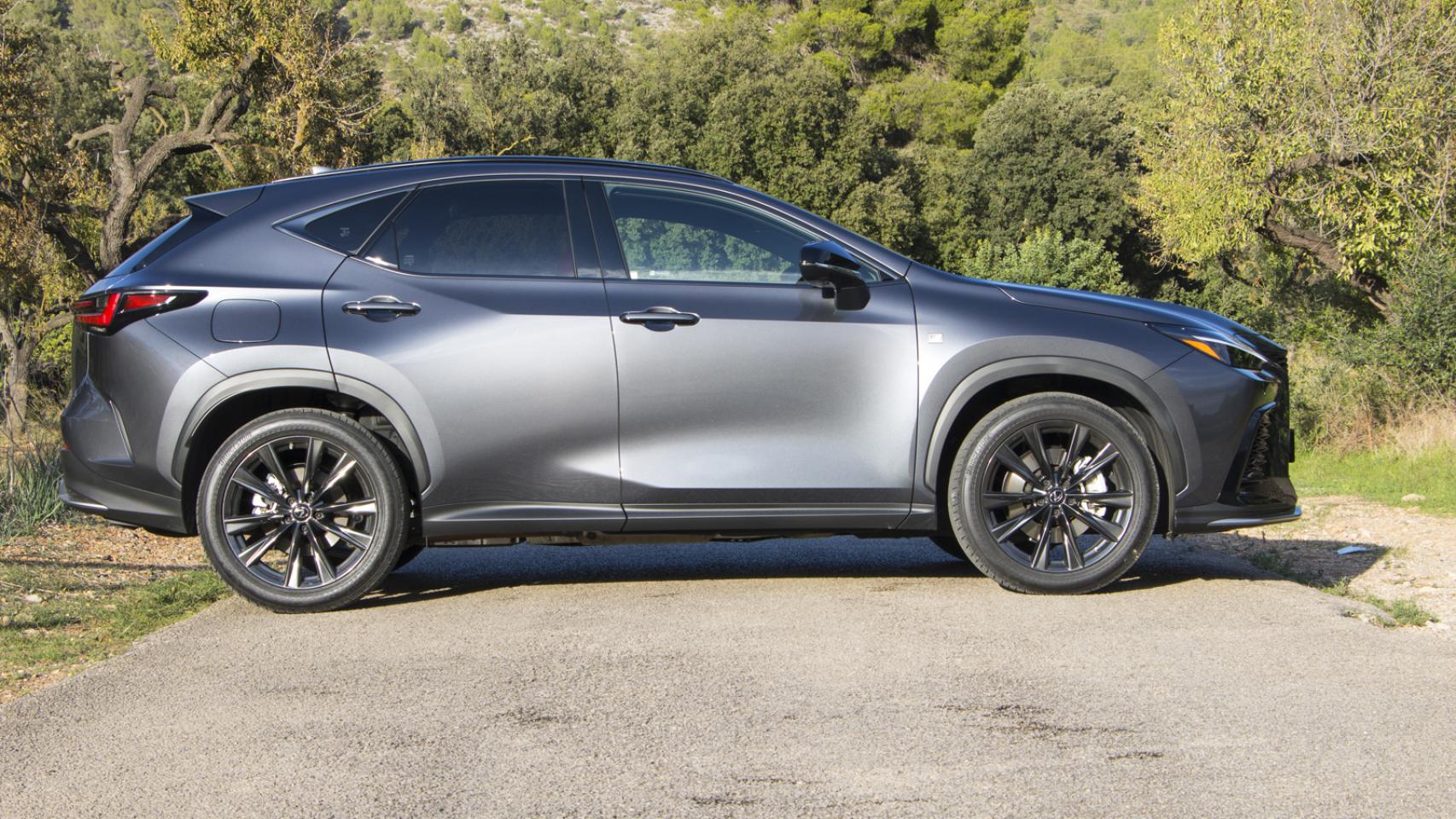 Nuevo Lexus NX 2022: galería de fotos