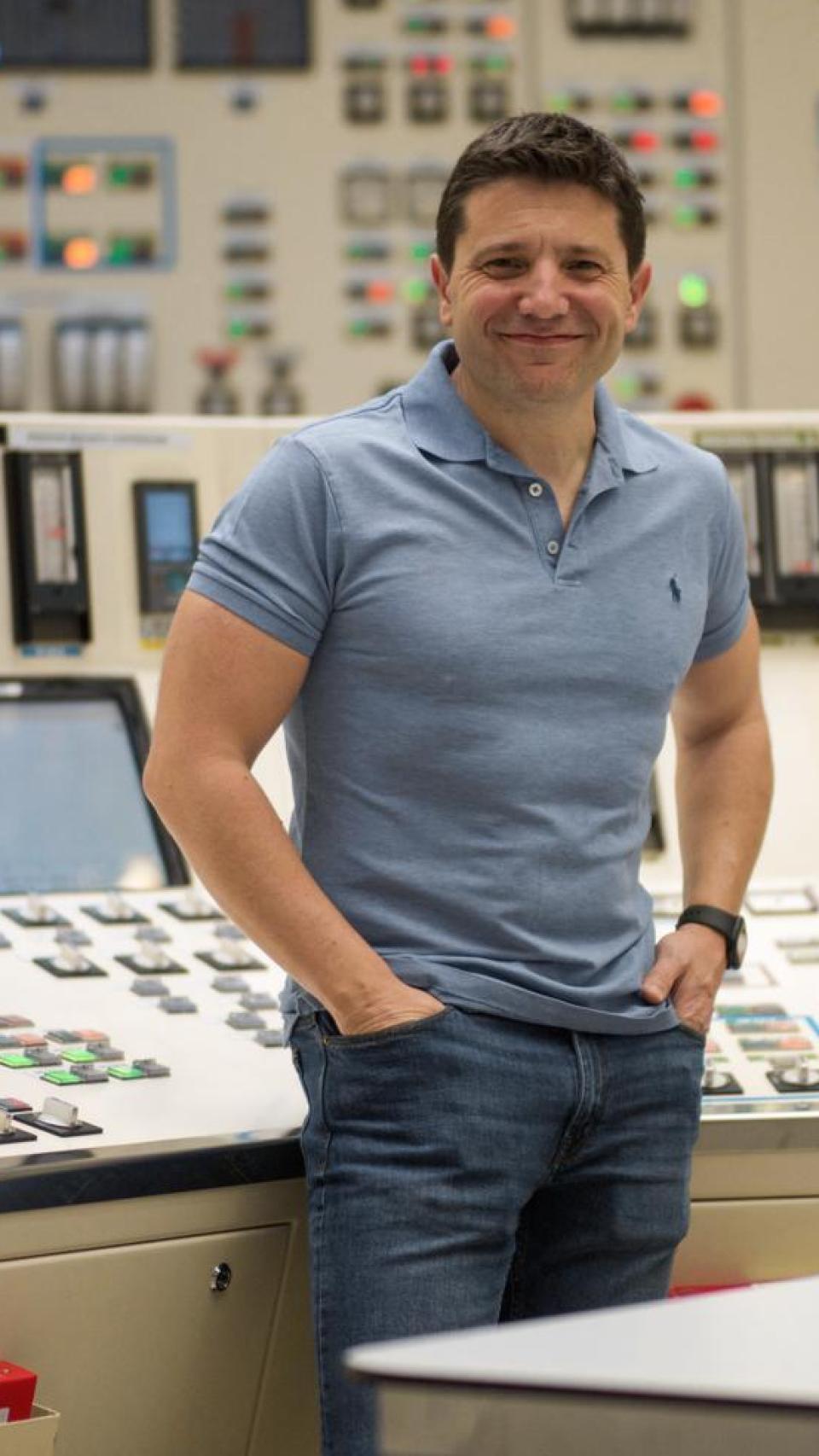 Alfredo García, supervisor de la central nuclear de Ascó en Tarragona y autor del libro 'La energía nuclear salvará el mundo