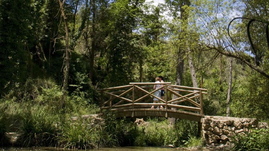 Una de las excursiones discurre desde Mas d’Ull de Canals hasta la Font de la Coveta.