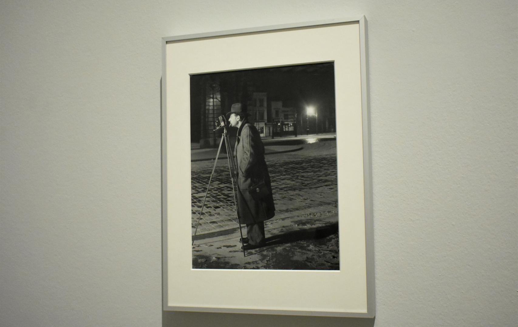 El autorretrato del artista húngaro que corona la primera parte de la exposición.