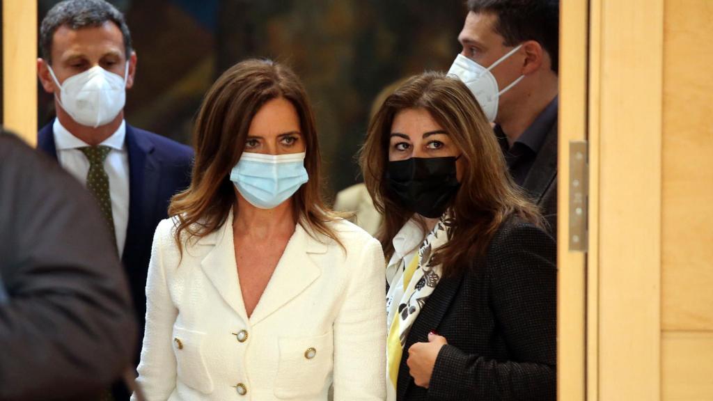 Carlota Amigo antes de la Comisión de Empleo e Industria en las Cortes