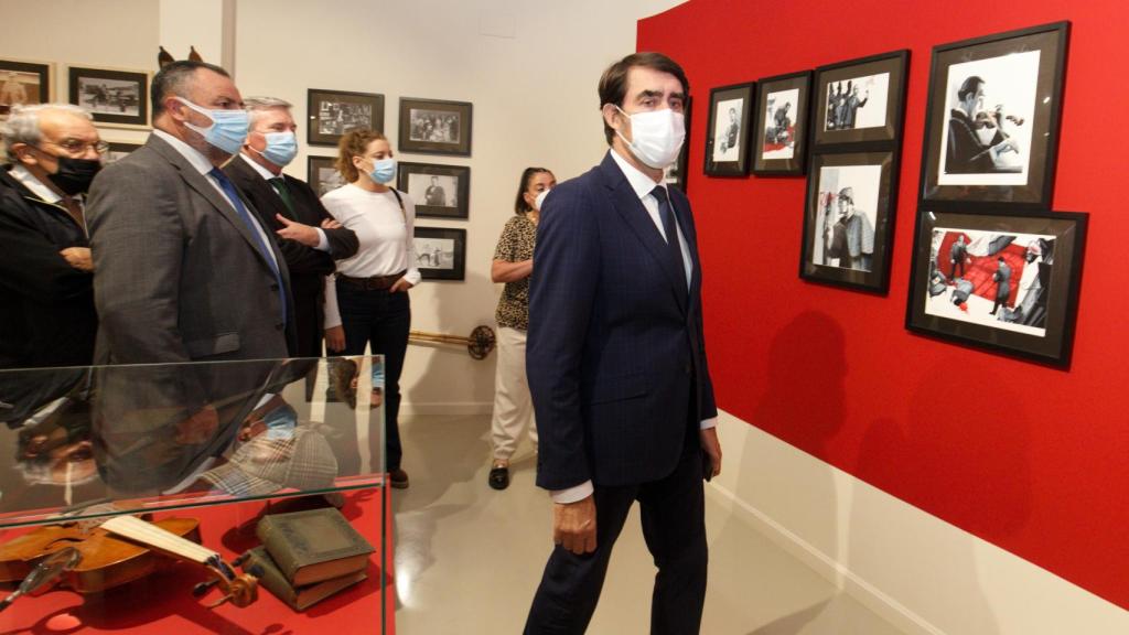 Suárez-Quiñones durante la visita al Museo Munic de Carraceledo