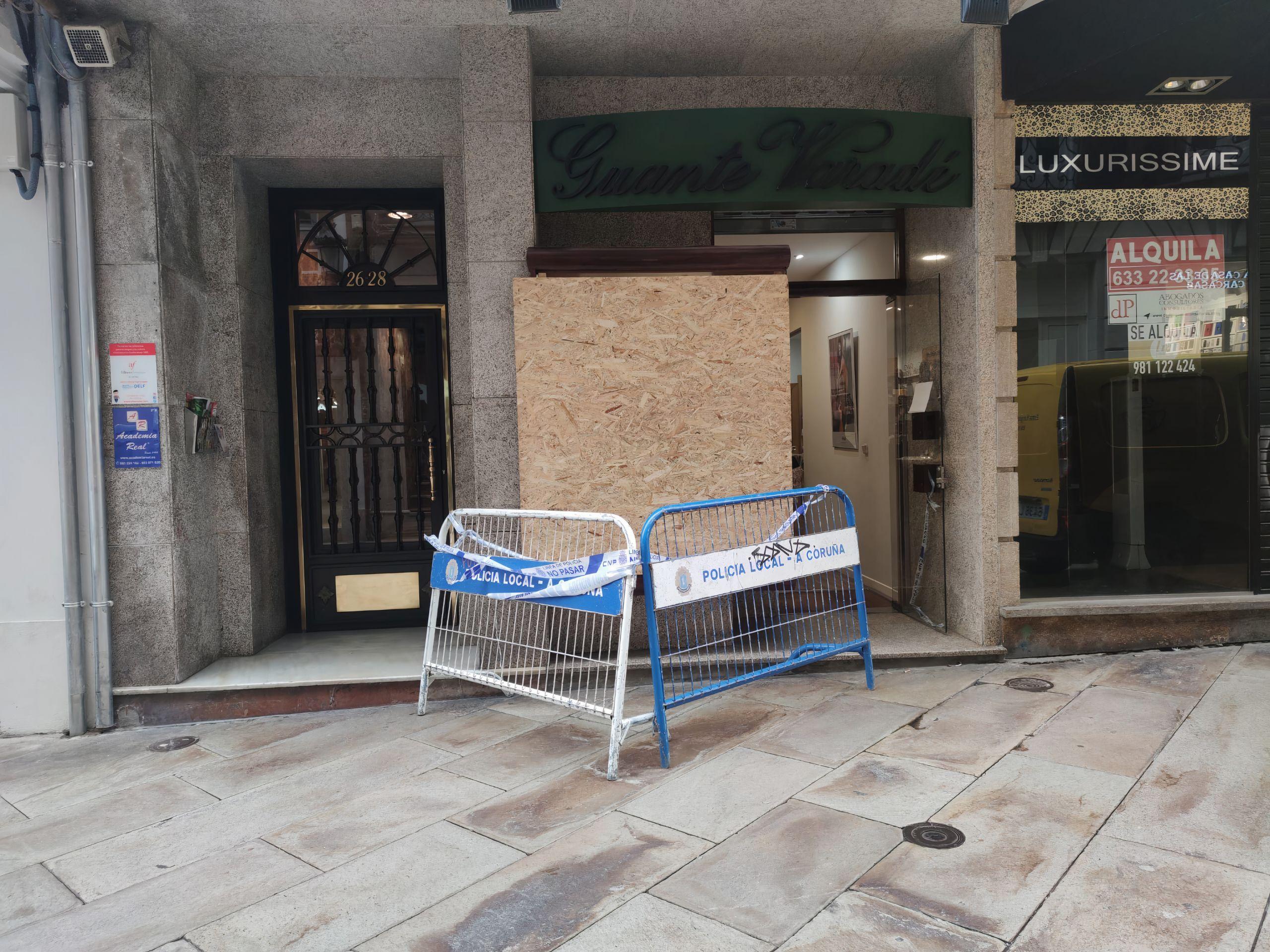 Tienda Guante Varadé, en la Calle Real.