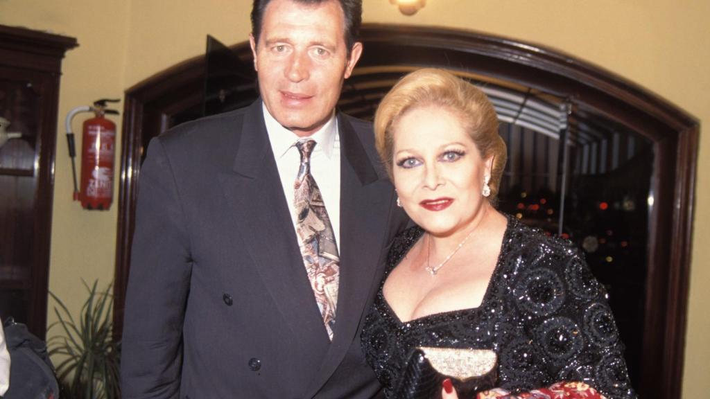 Concha Márquez Piquer y Ramiro Oliveros en una imagen de archivo.