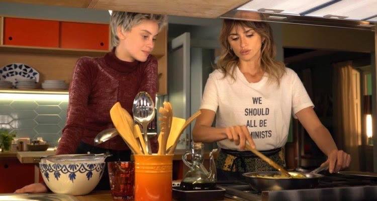 Una vez más Almodóvar cuenta con la marca de cerámica gallega para decorar la cocina de su última película