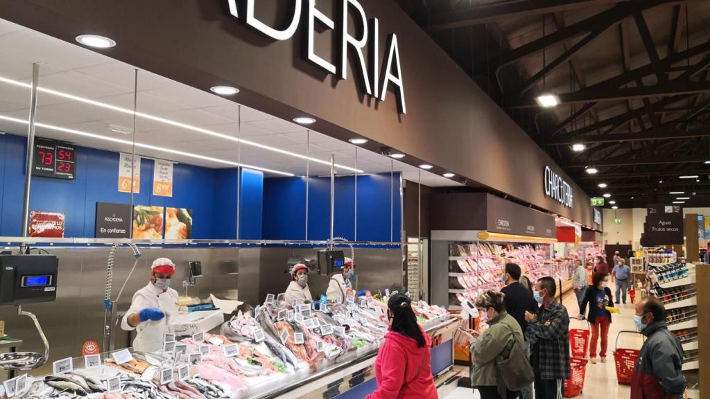 Pescadería en un supermercado Gadis