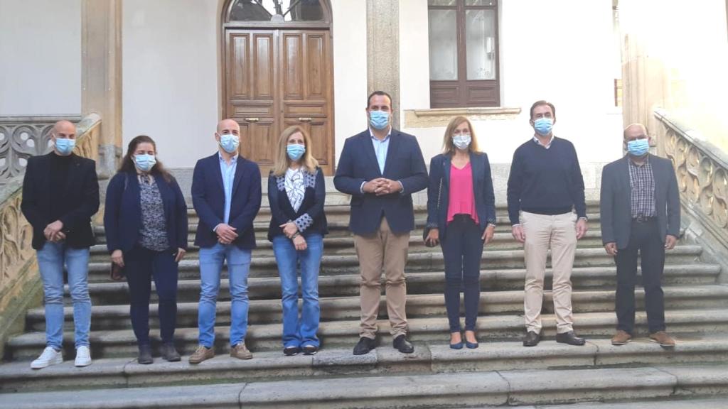 El diputado de Cultura, junto a representantes de ayuntamientos incluidos en el proyecto