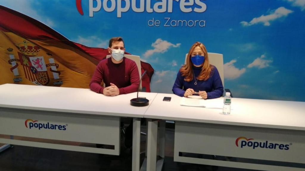 Mayte Martín Pozo y Víctor López de la Parte