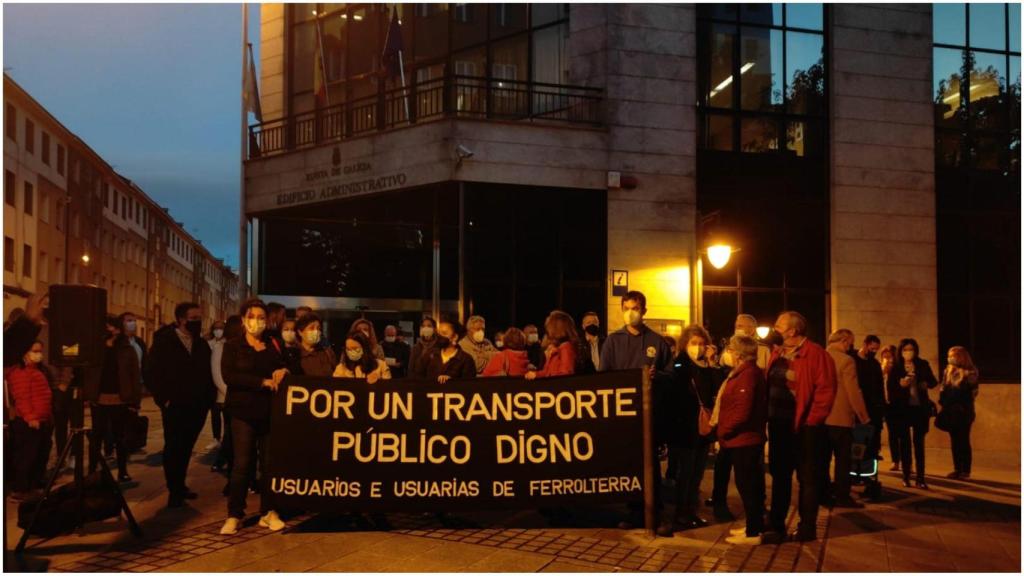 Protesta frente al Edificio de la Xunta.