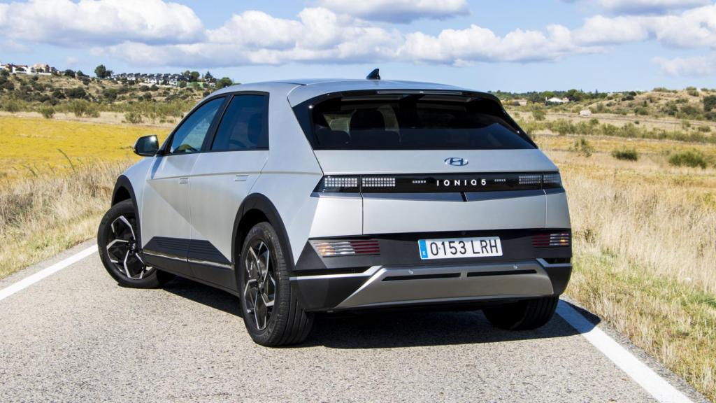 El Hyundai Ioniq 5 es un SUV 100% eléctrico de tamaño grande.