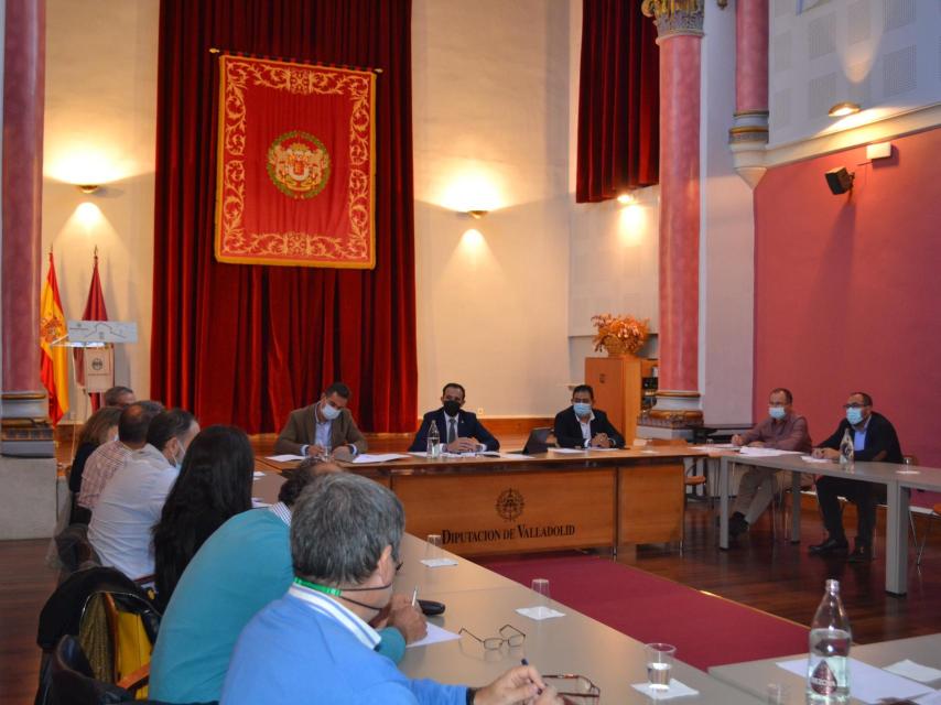Momento de la reunión para presentar las alegaciones a la reforma del Plan Hidrológico del Duero