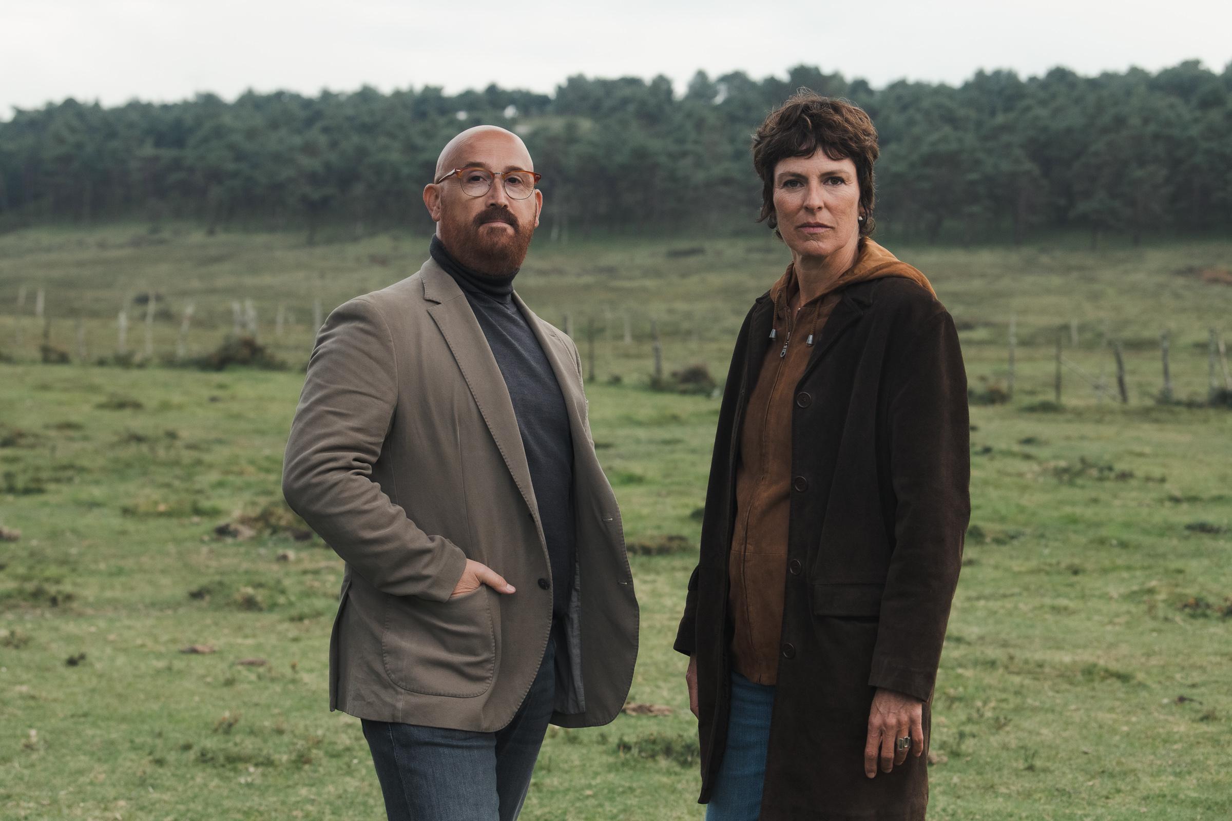 Cámara y López en el rodaje. Foto: ©Jaime Olmedo/Movistar+.