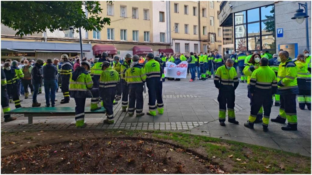 Concentración en defensa de los trabajadores de ElectroRayma.