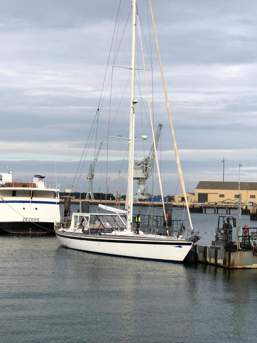 El velero en el que se realizó el transporte de cocaína.