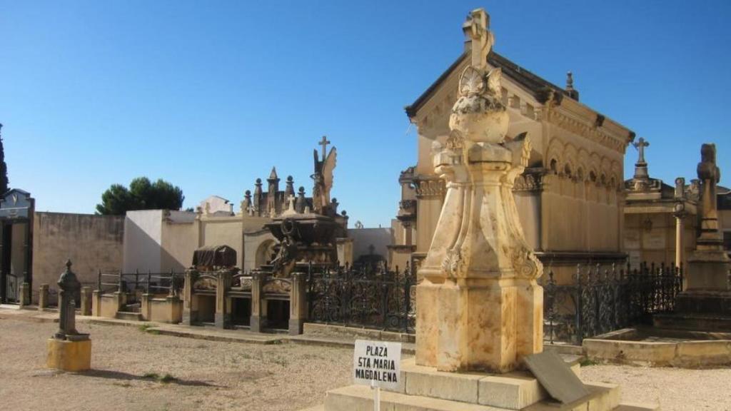 Así es el cementerio de Novelda.