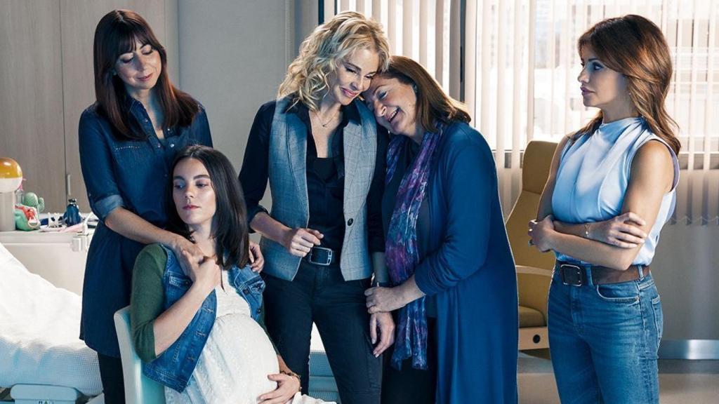 Telecinco decide desterrar la serie 'Madres' de su parrilla y la dirige a otra cadena
