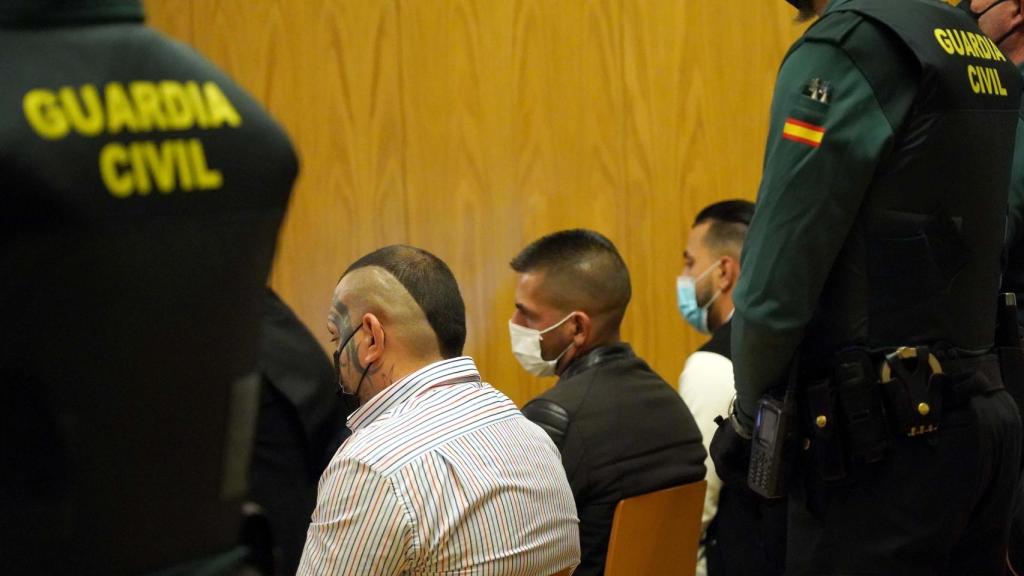 Los acusados en el banquillo / ICAL