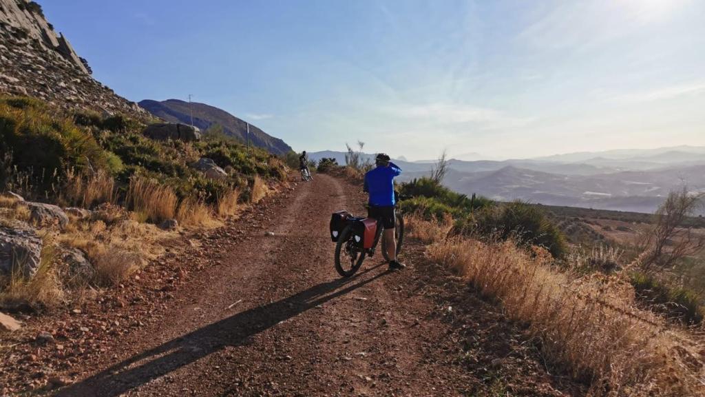 Esta senda discurre por la provincia malagueña a los largo de 214 kilómetros.