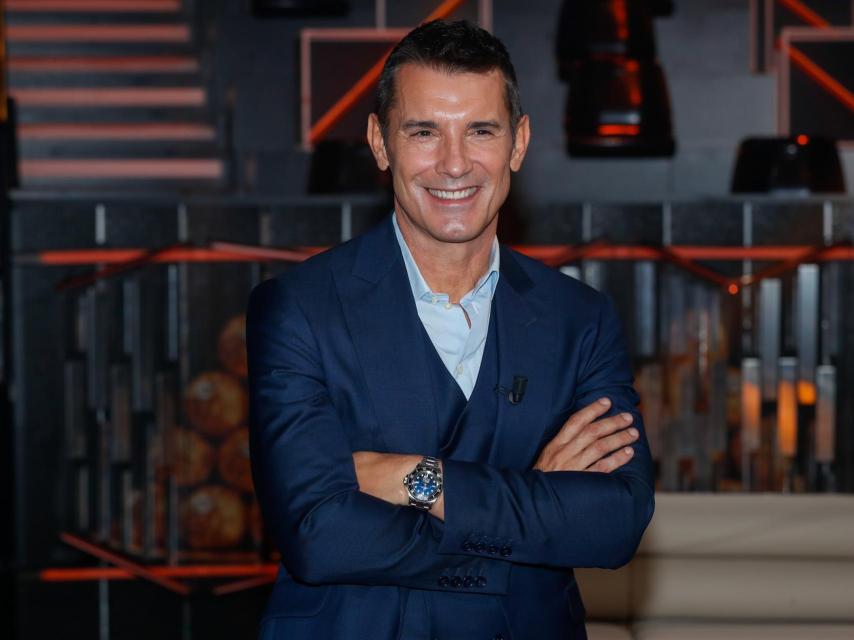 El presentador vuelve a ser el embajador de la iniciativa de Ferrero Rocher, 'Juntos brillamos más'.