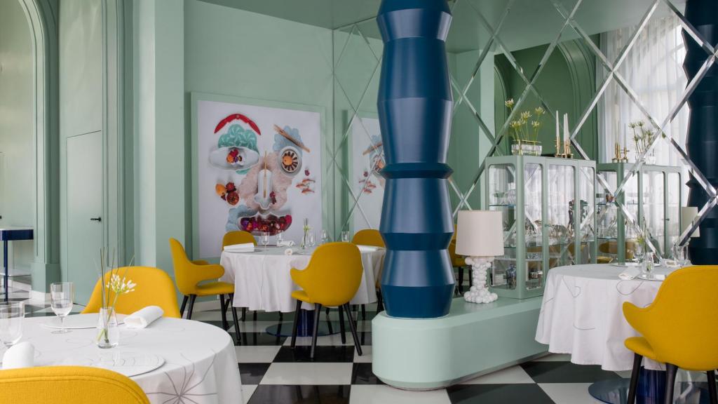 Interior del Casino de Madrid.