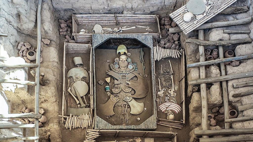 Reconstrucción de la tumba del Señor de Sipán.